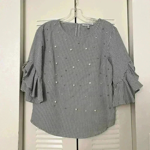 KONTROL CONTEMPORARY Tops - KONTROL CONTEMPORARY Pearl striped‎ top | size medium